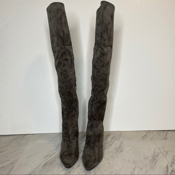Charles David Various Over The Knee Gray Fabric Boot 6 1/2M - Picture 2 of 13